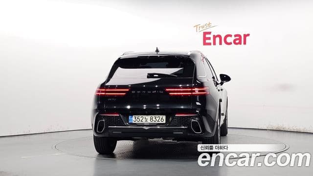 Genesis GV70, 2022 год — фото 3 из 4